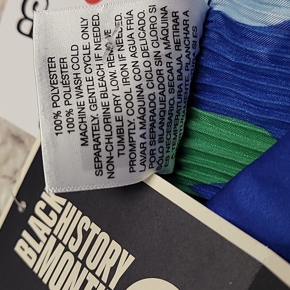 NWT 2X Women's Cropped Button-Down Shirt Target BHM Sammy B - Picture 13 of 13